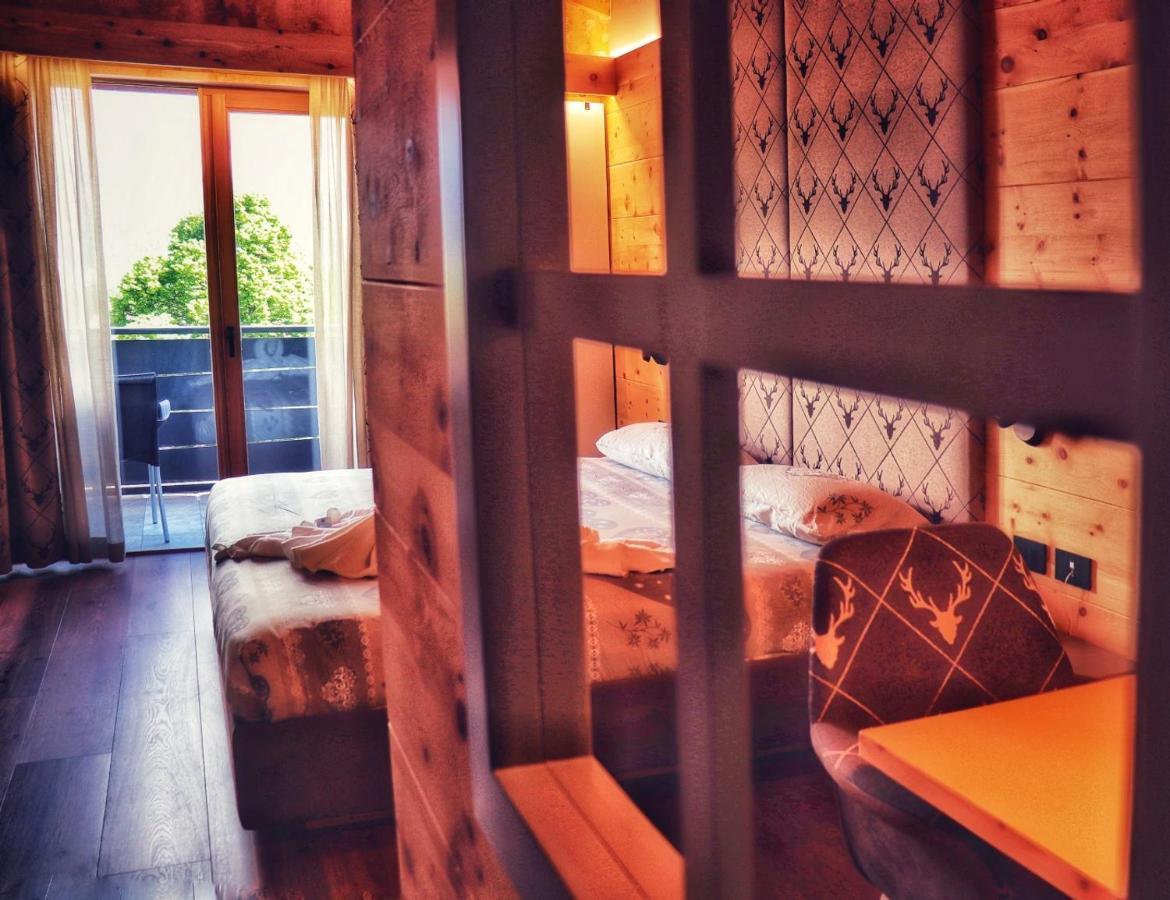 Hotel Panorama Wellness & Resort マロスコ エクステリア 写真