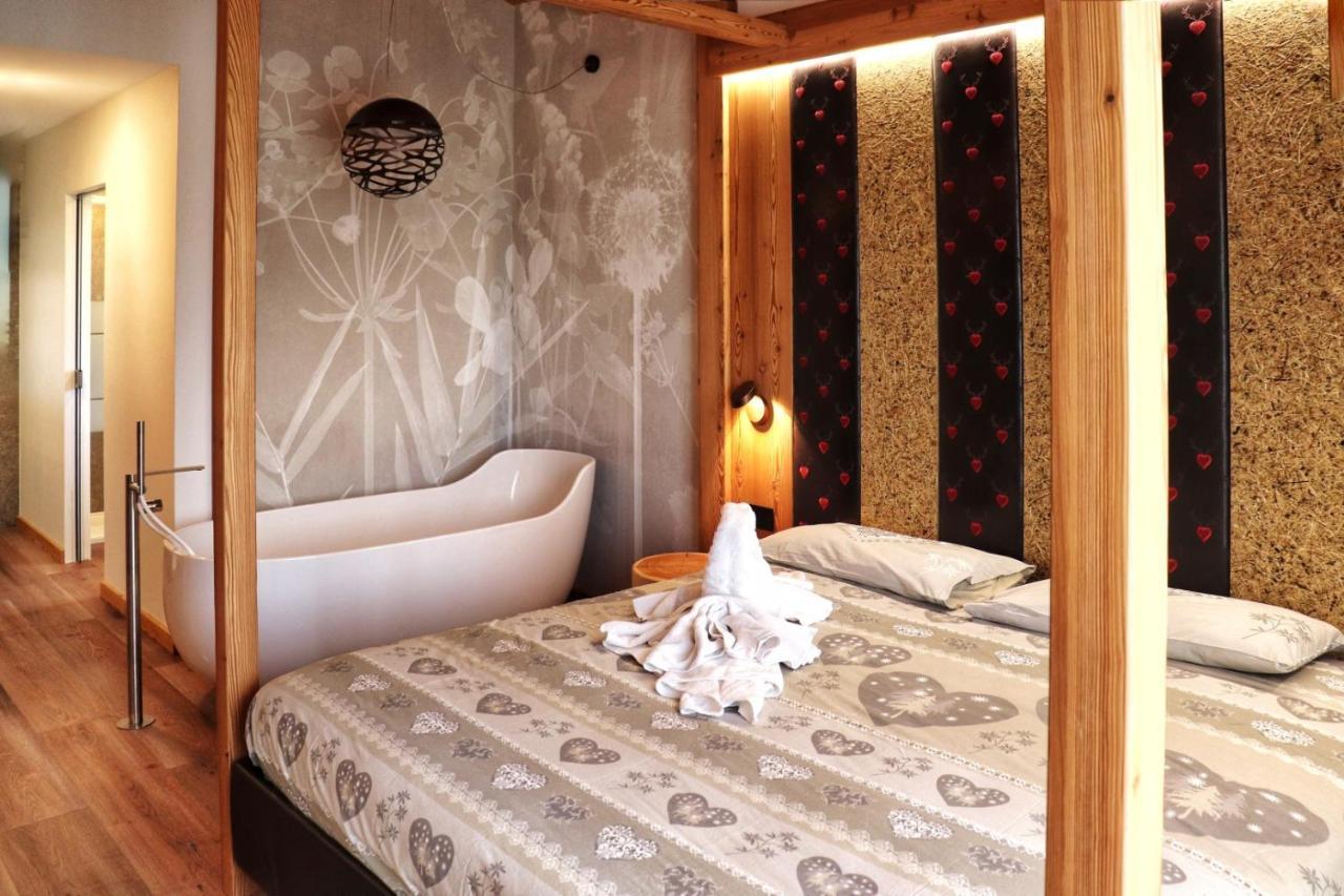 Hotel Panorama Wellness & Resort マロスコ エクステリア 写真